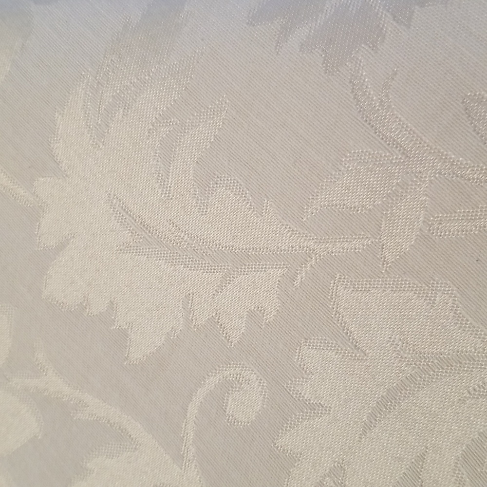 Round tablecloth by Classic Home